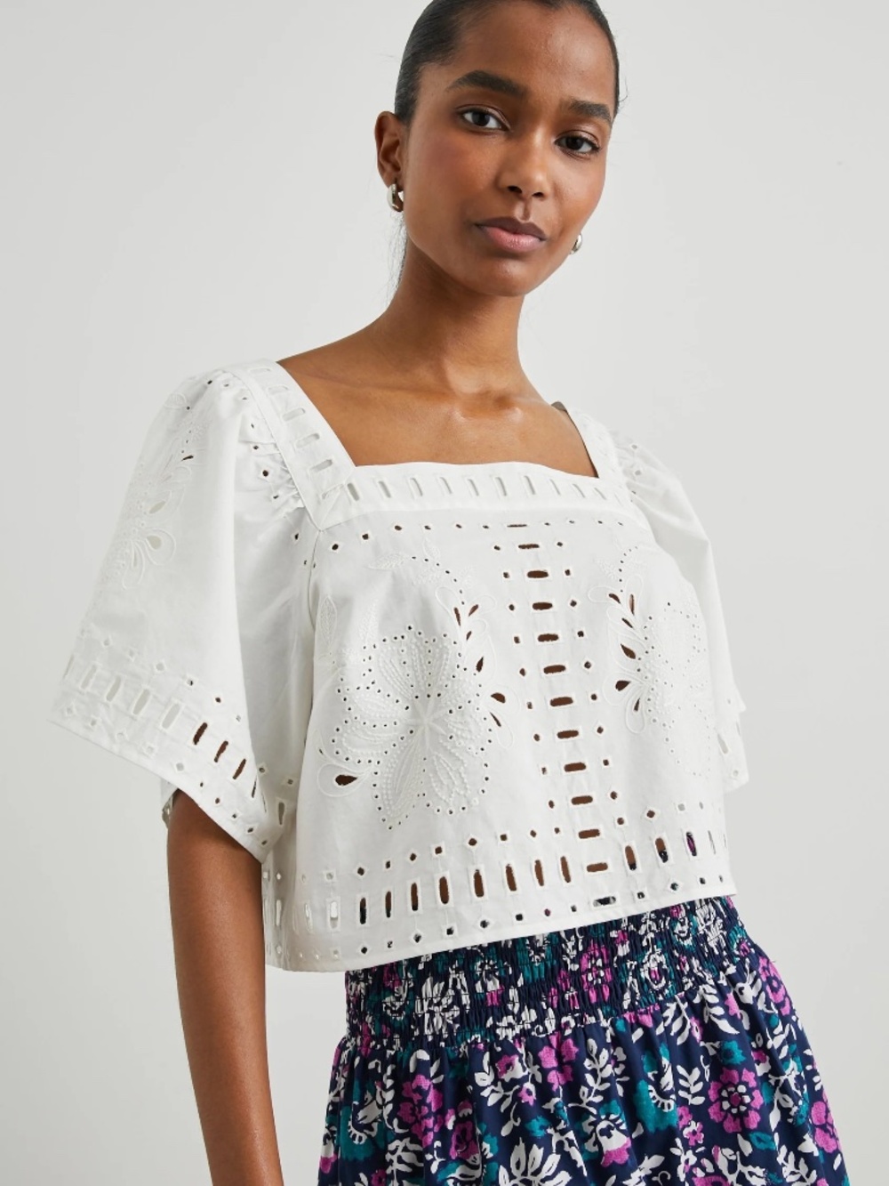 Rails Laine White Cotton Floral Embroidered Eyelet Short Sleeve Crop Top Size S